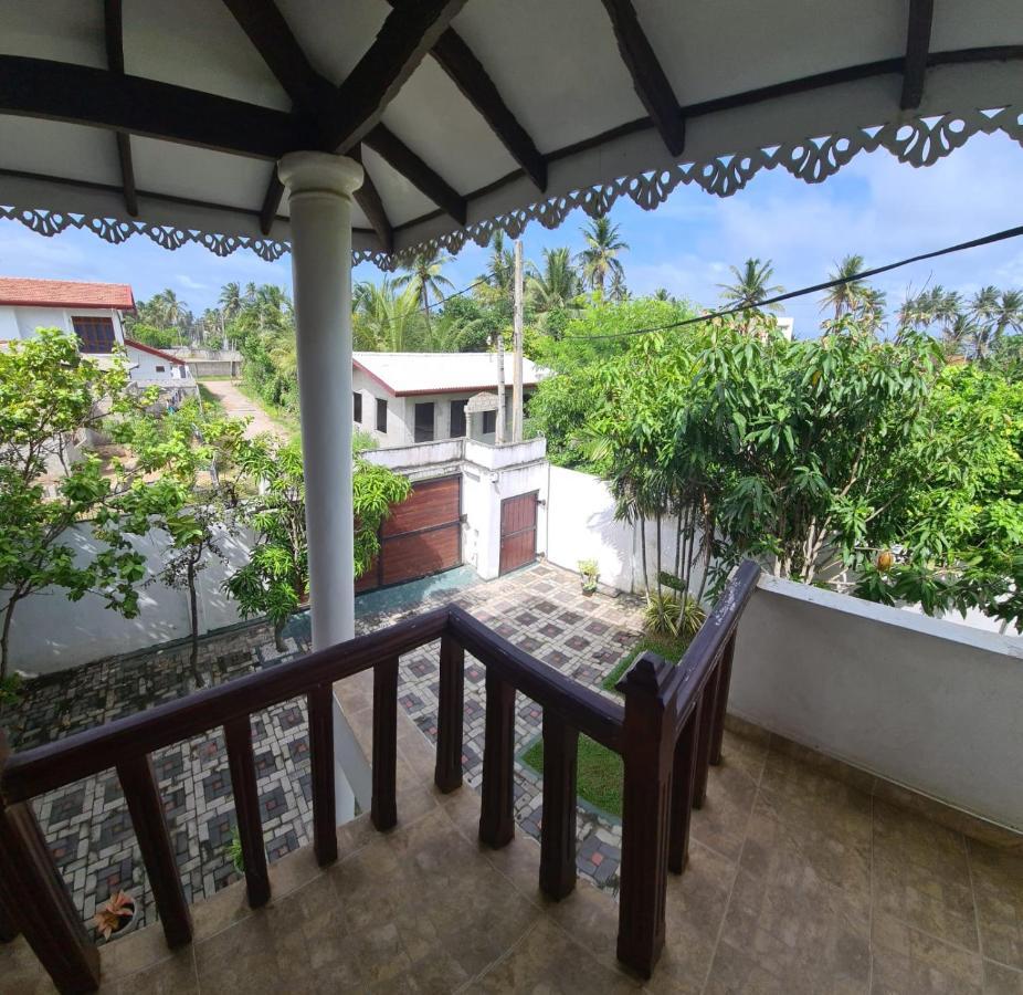 Bed and Breakfast Ja-Elas French Touch Exterior foto