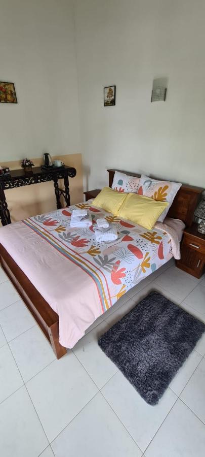 Bed and Breakfast Ja-Elas French Touch Exterior foto