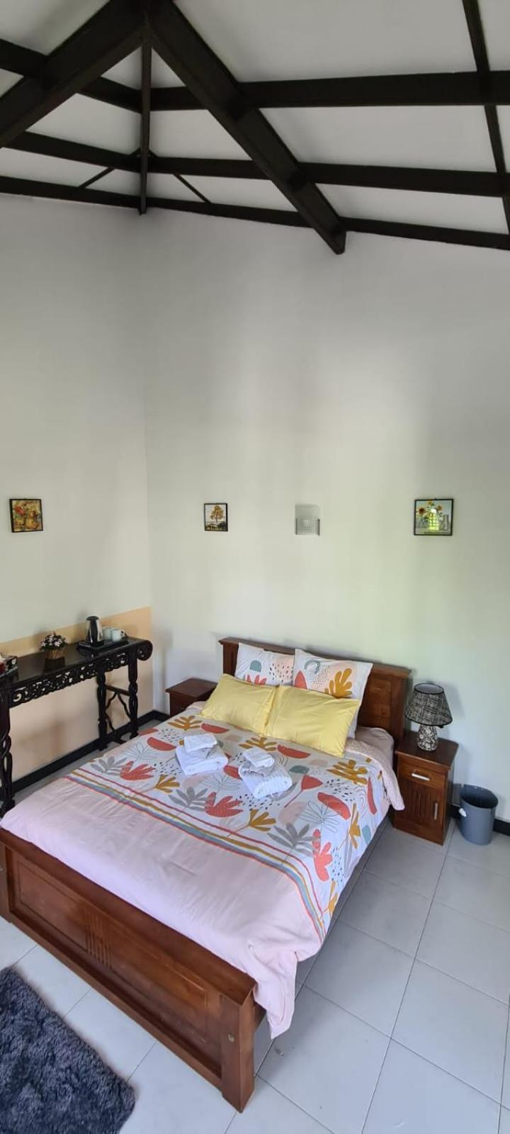 Bed and Breakfast Ja-Elas French Touch Zimmer foto